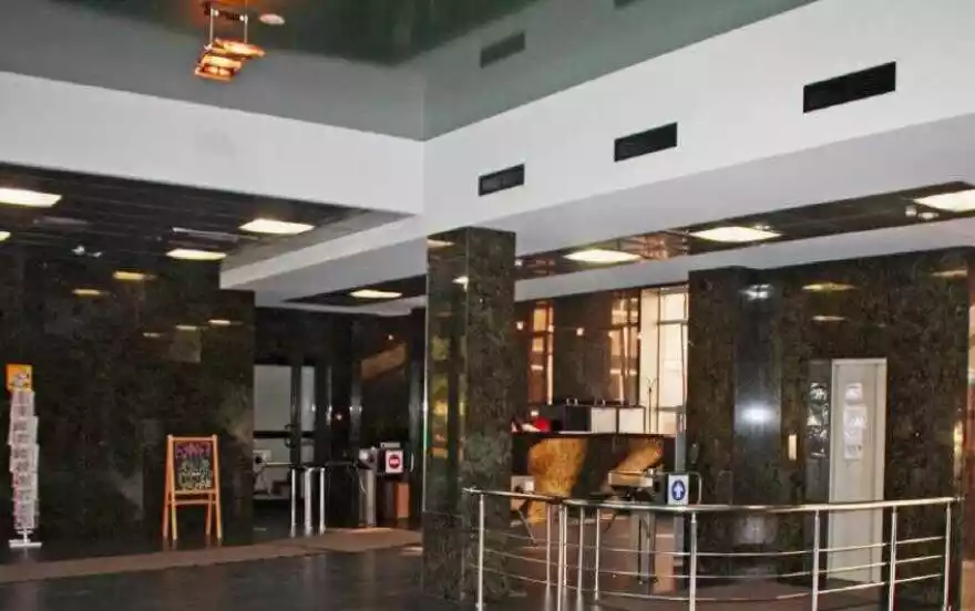 Добролюбова улица, 3