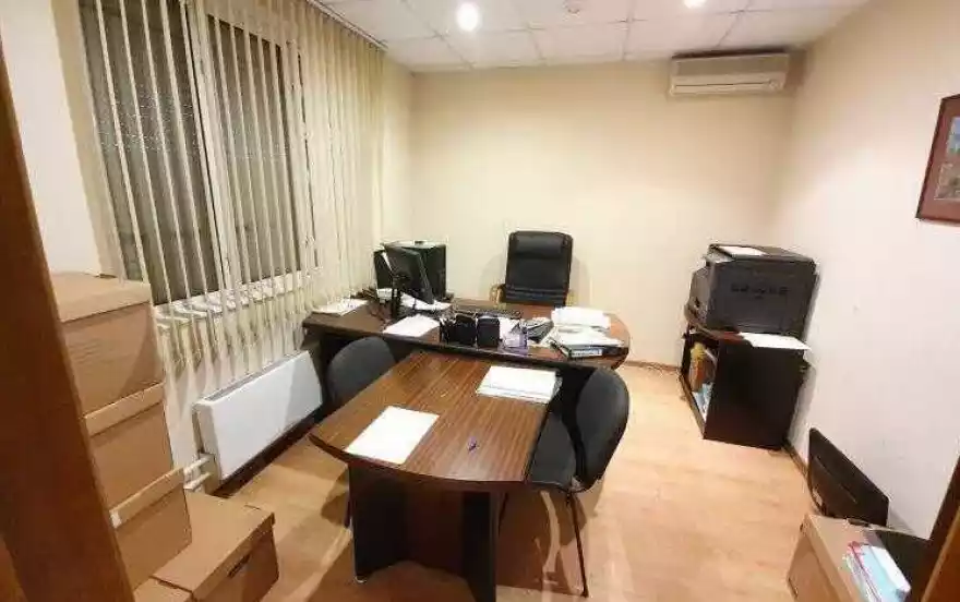 Островитянова улица, 9