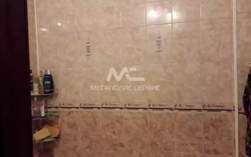 Орджоникидзе улица, 32