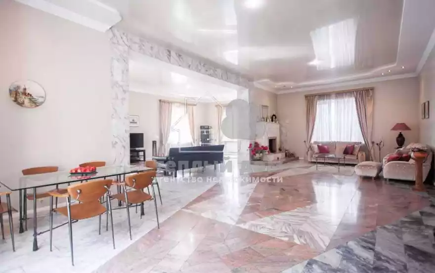 Лесная улица, 7