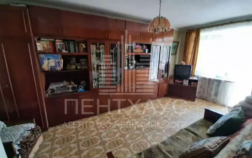 Верхняя Дуброва ул., 18