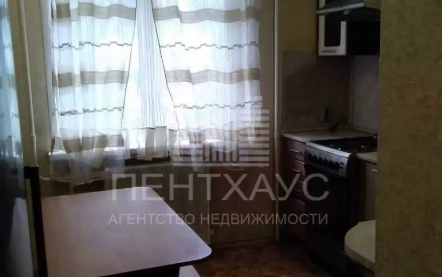 Комиссарова ул., 9