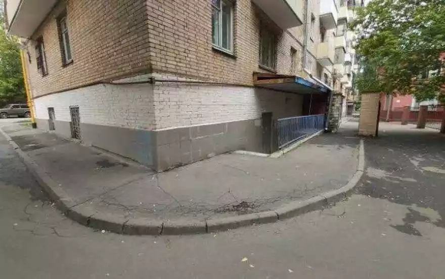 Касаткина улица, 16