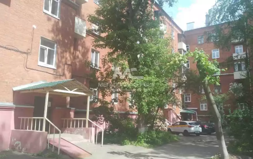 Комсомольская улица, 67/56