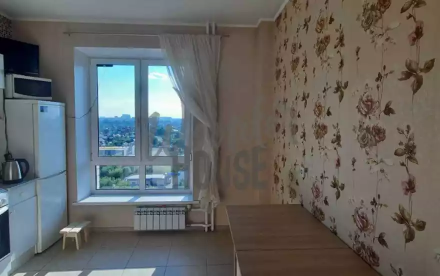 Муравленко улица, 1