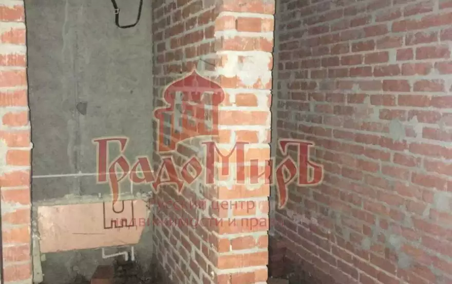 Красный пер, 4к3
