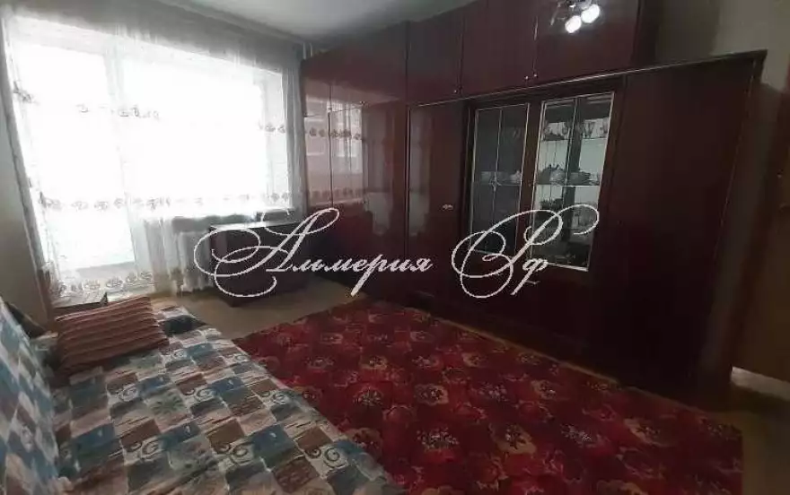 Веры Пановой, 32