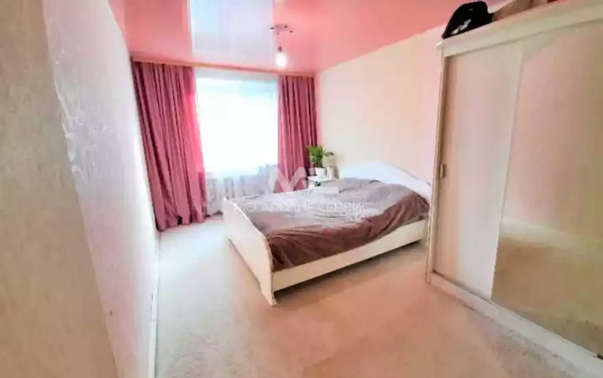 Петрова улица, 35/7