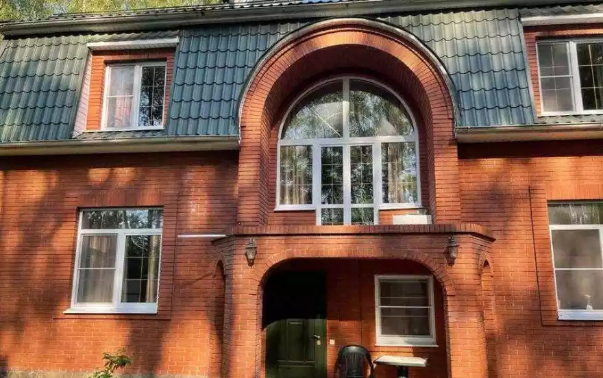 Малая Офицерская улица, 52