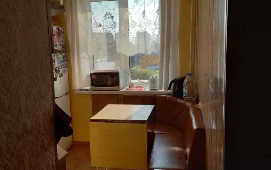 Ворошилова улица, 144