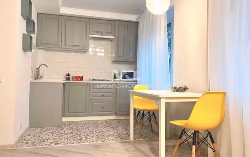 Репина улица, 12