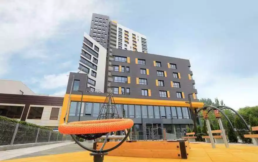 Ворошилова улица, дом 1а