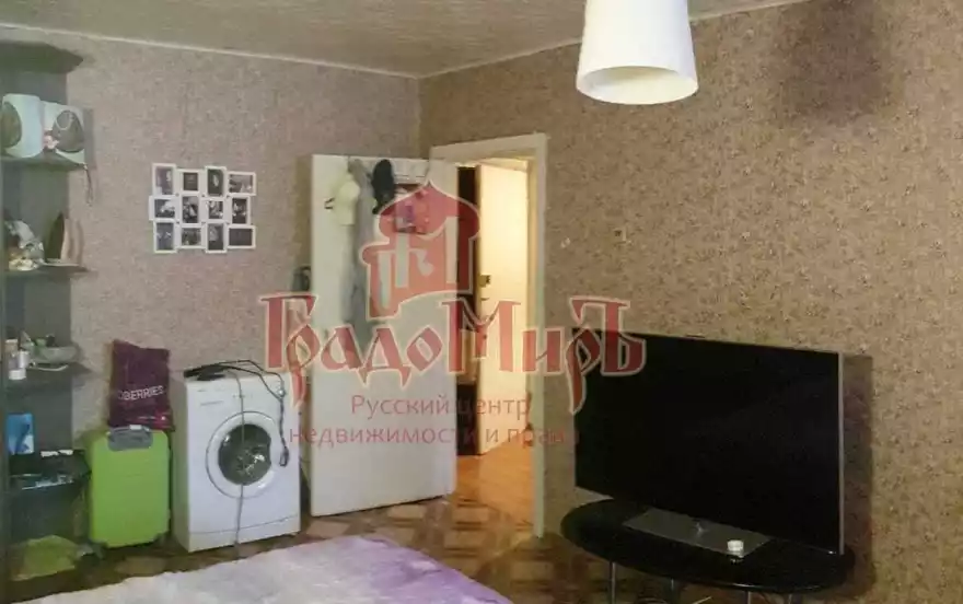 Добролюбова улица, 4