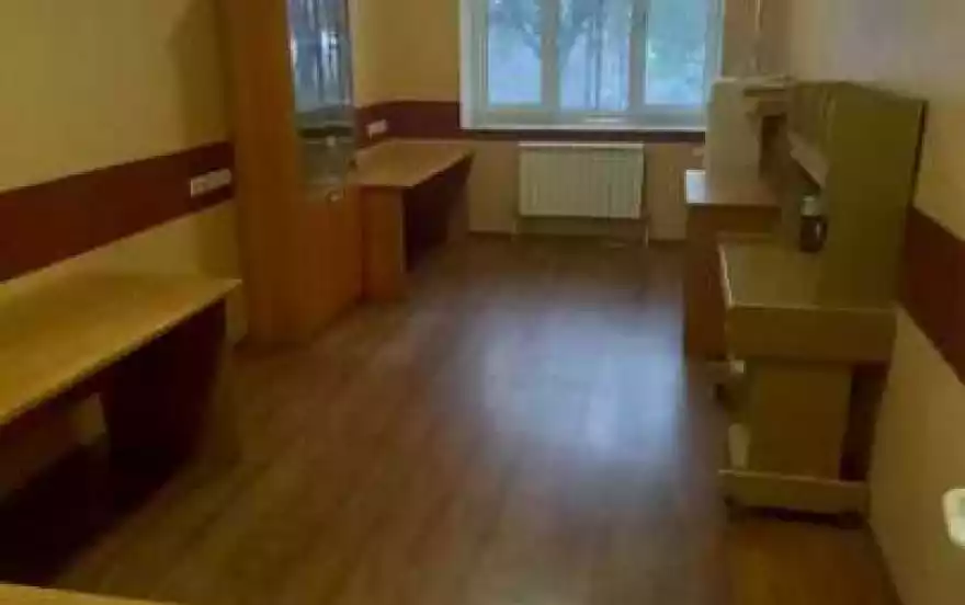 Астраханская улица, 77