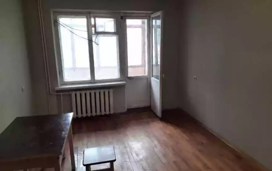 Крымская улица, 179