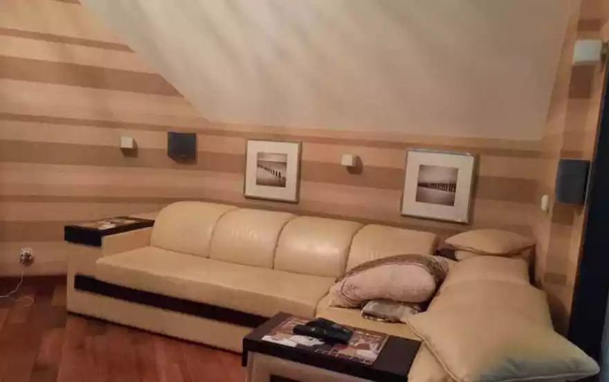 Зелёная улица, 1А