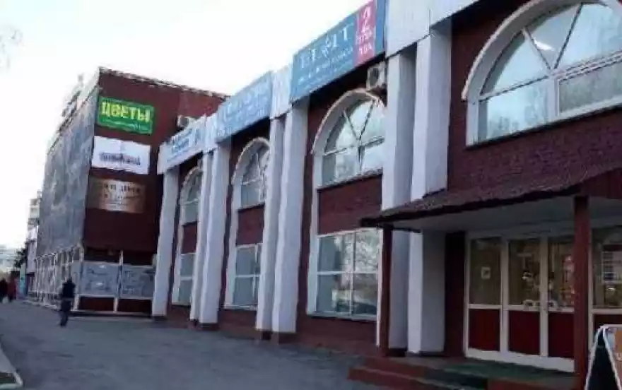 Автостроителей, 96