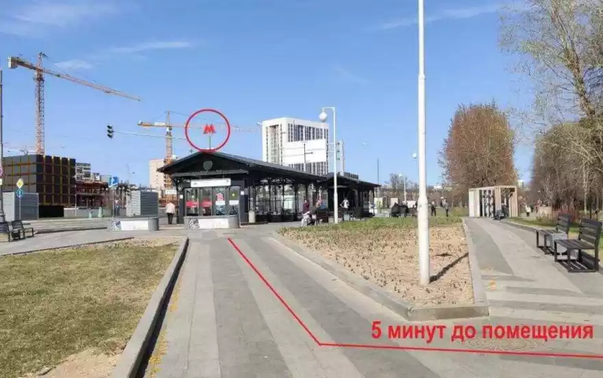 Селигерская улица, 18