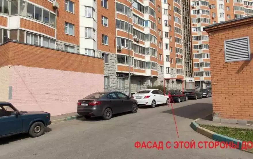 Селигерская улица, 18