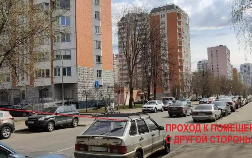 Селигерская улица, 18