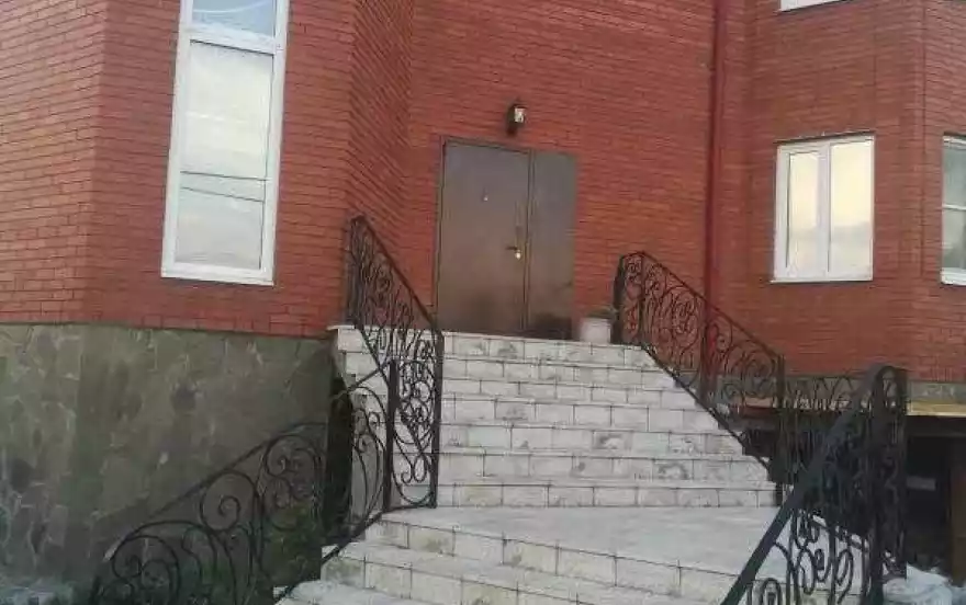 Прибрежная, 4