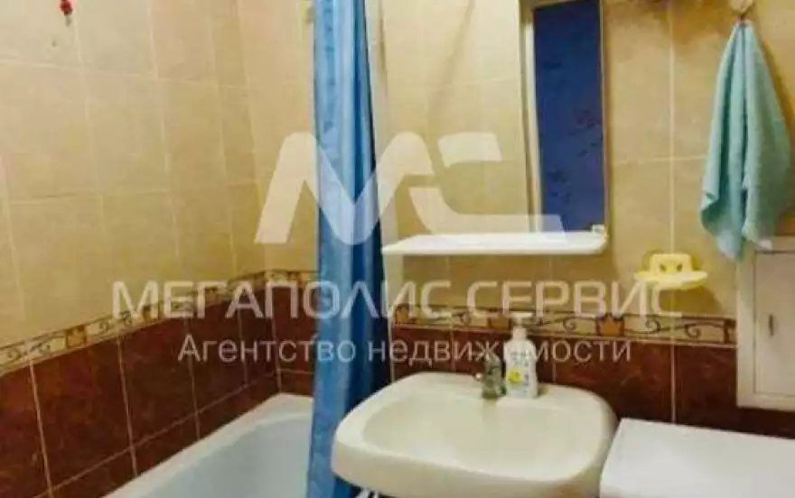 Рябиновая улица, 20