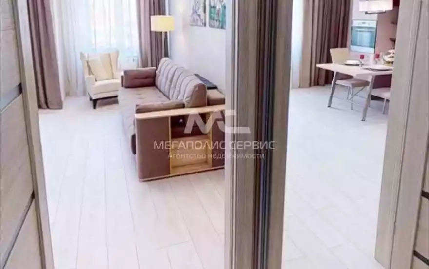 Строителей улица, 104