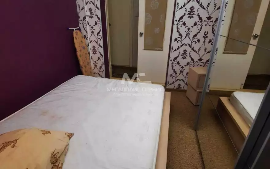 Строителей улица, 99