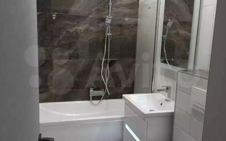 Старшины Дадаева улица, 71