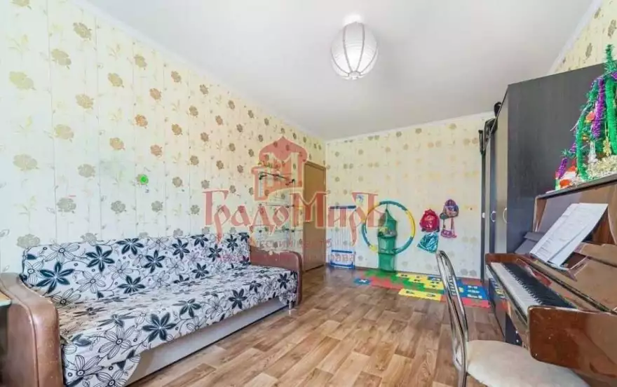 Лобненский б-р, 3