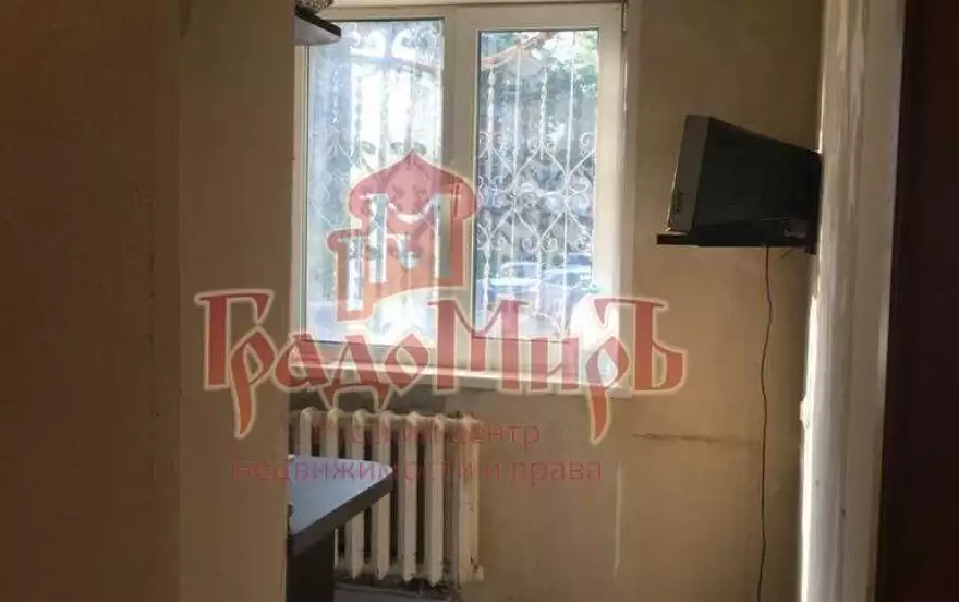 Дружбы улица, 1
