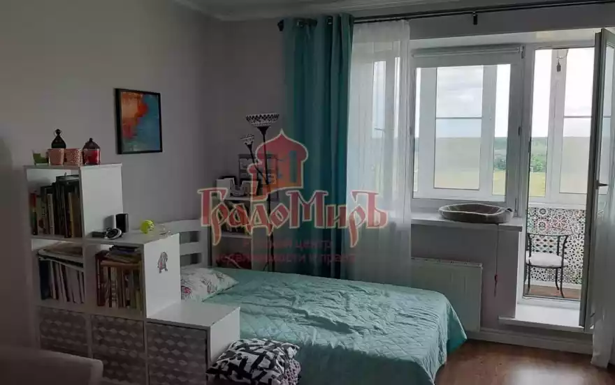 Свободный проезд, 9