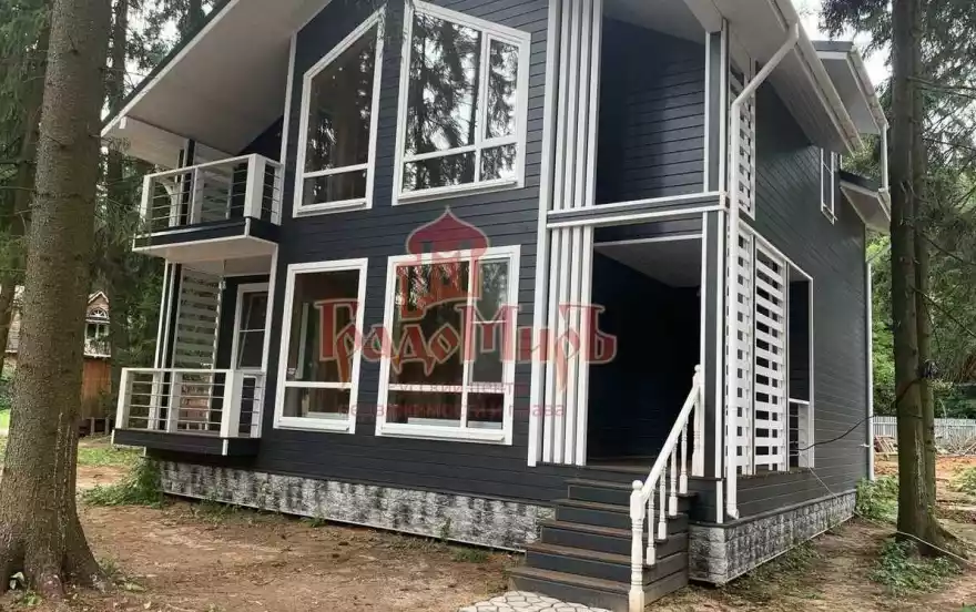 Восточная улица, 8