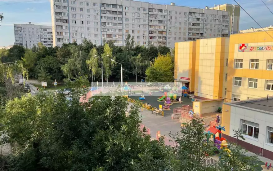 Декабристов улица, 18