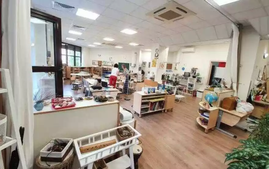 Ельнинская улица, 15