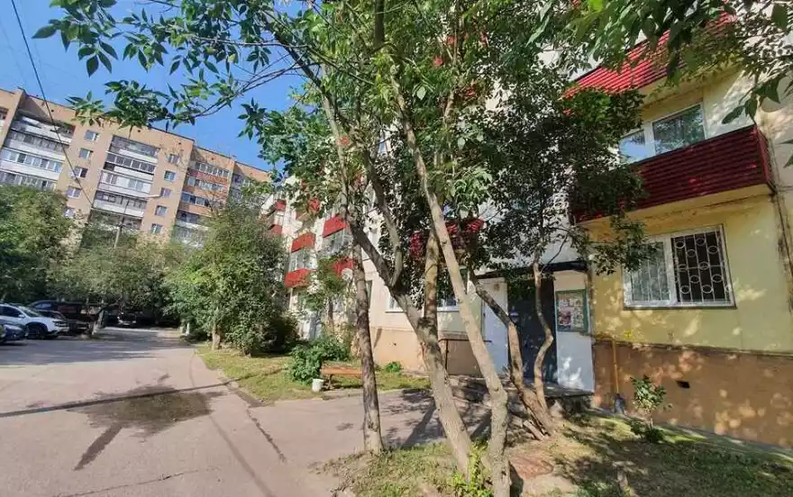 Вишнёвый б-р, 5