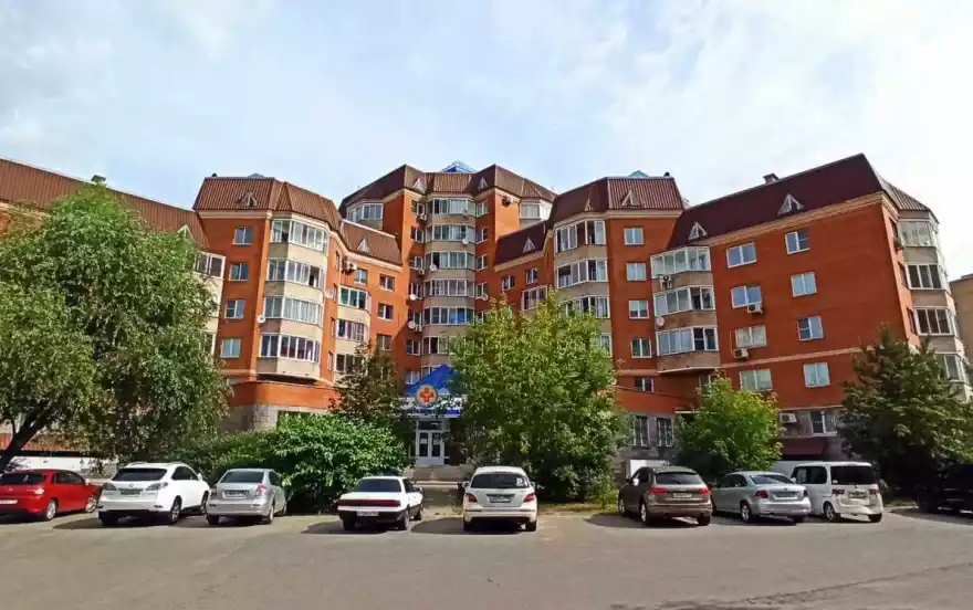 Вишнёвый б-р, 8