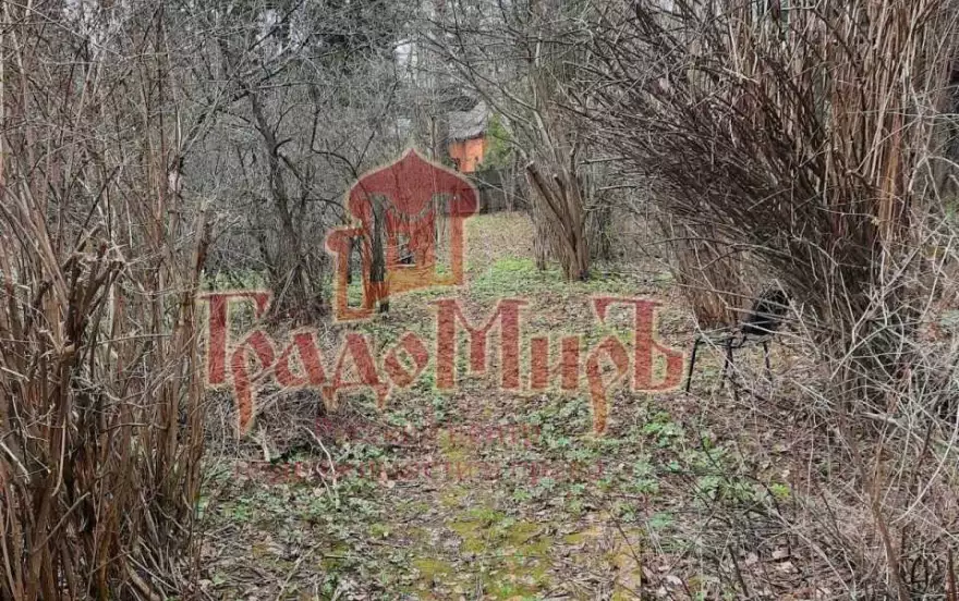 Октябрьская улица, 2а