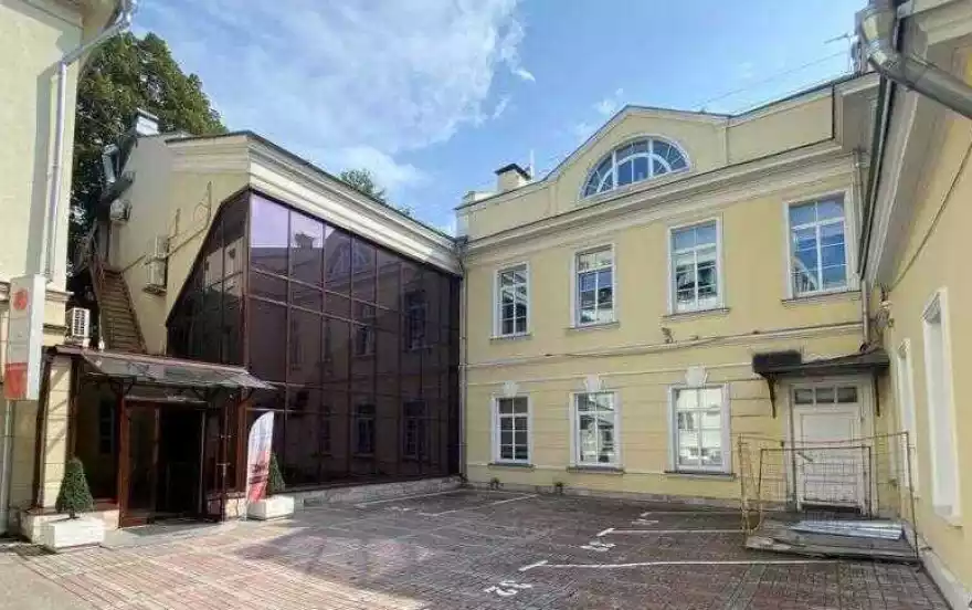 Гранатный пер, 4