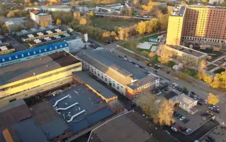 Складочная улица, 1