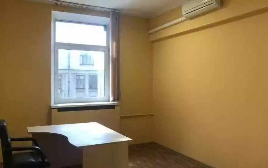 Большая Почтовая улица, 26