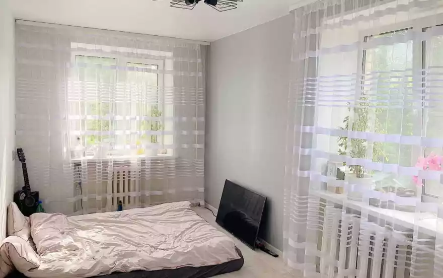 Лейтенанта Шмидта улица, 4