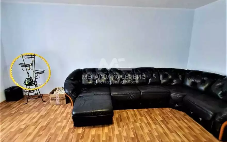 Коминтерна улица, 8