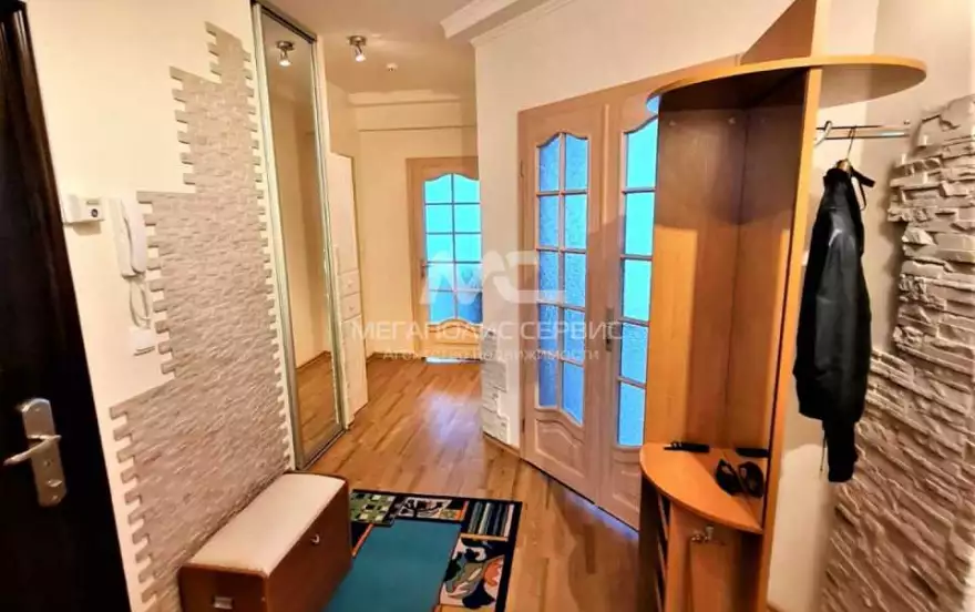 Коминтерна улица, 8