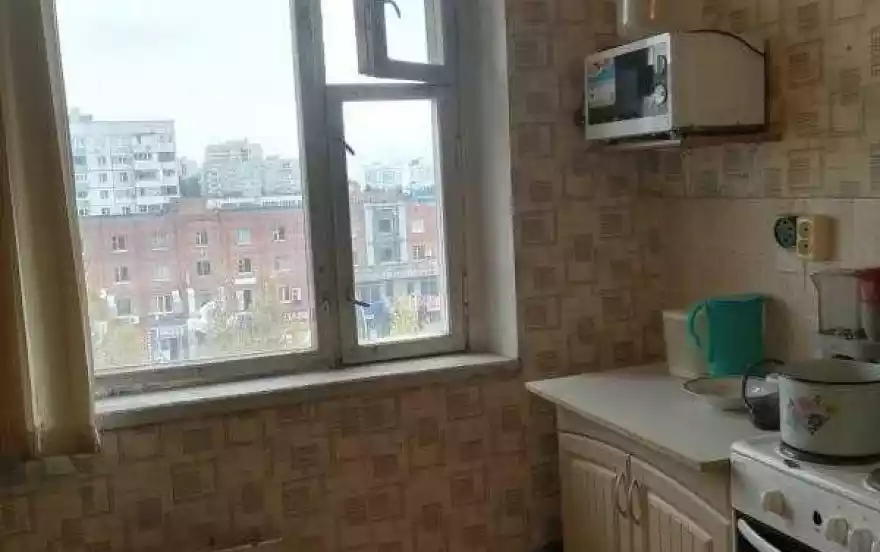 Тополиная, 6