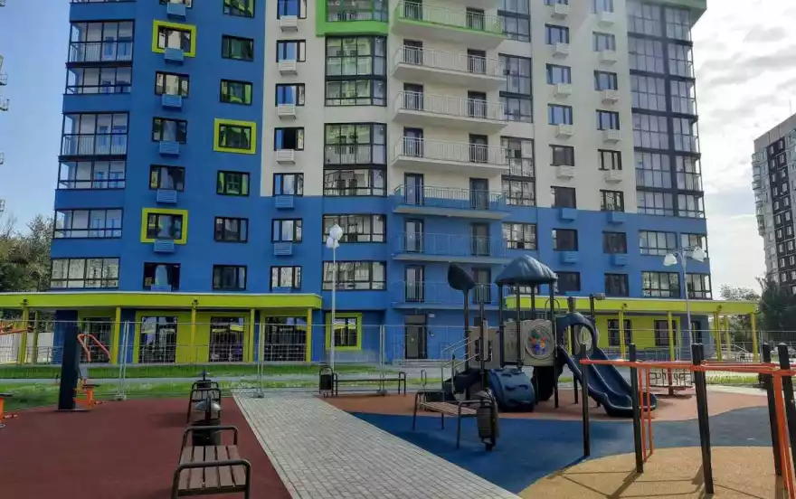 Баженова улица, 4/2