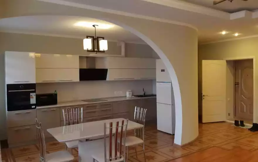 Социалистическая улица, д.215