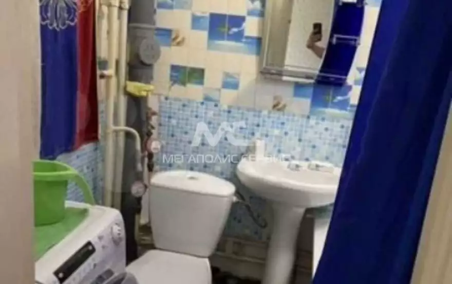 Рокоссовского улица, 16
