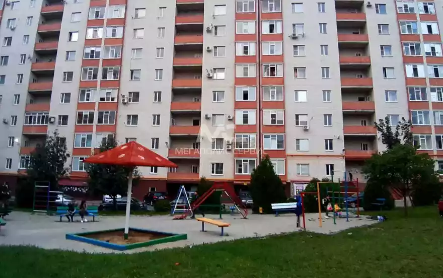 50 лет ВЛКСМ улица, 95