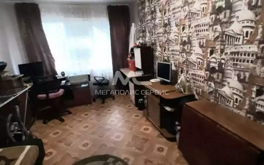 45-я Параллель улица, 7/2